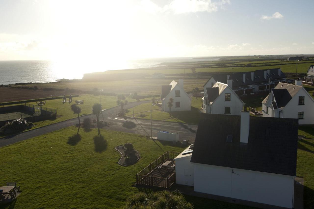 Hookless Holiday Homes Fethard-on-Sea Extérieur photo