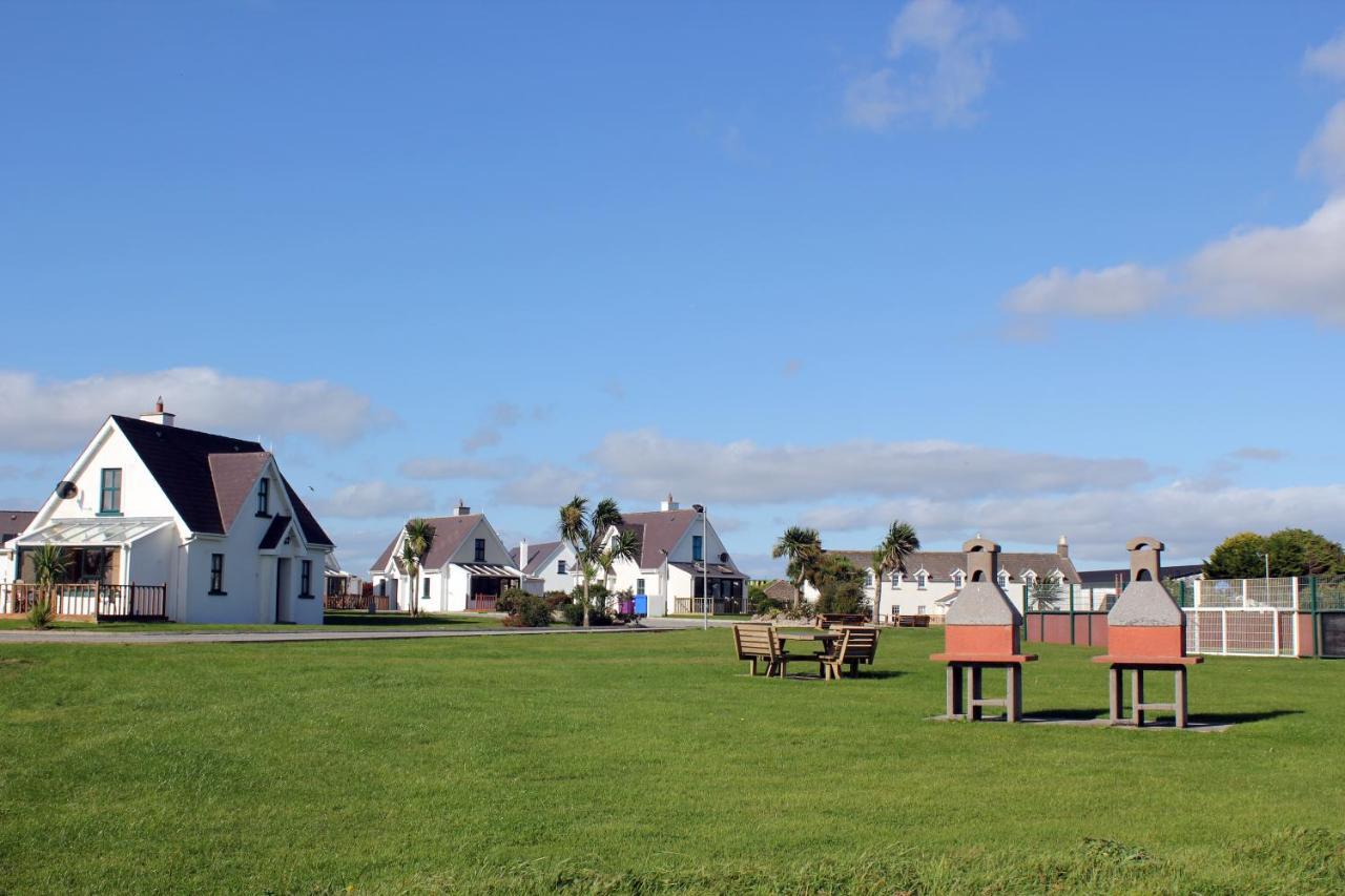 Hookless Holiday Homes Fethard-on-Sea Extérieur photo