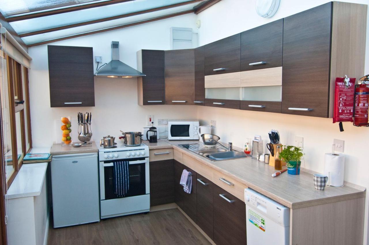 Hookless Holiday Homes Fethard-on-Sea Extérieur photo