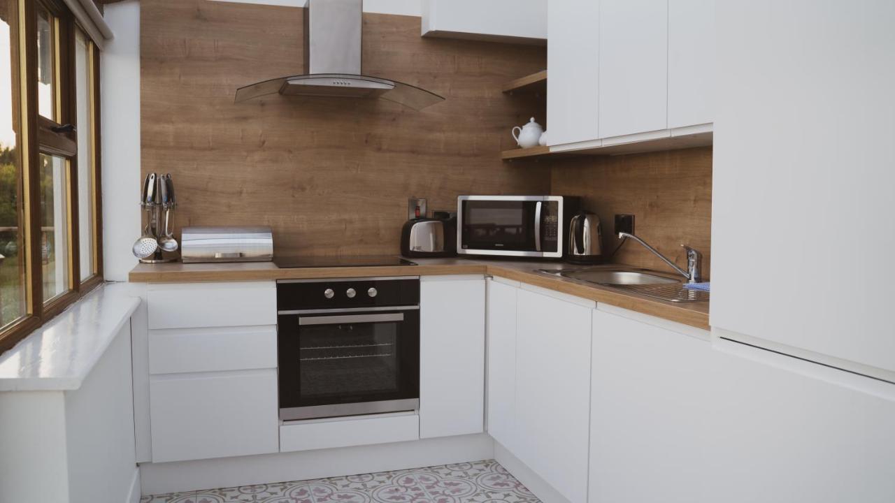 Hookless Holiday Homes Fethard-on-Sea Extérieur photo